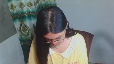 Rhean online show from 03/12/25, 02:12