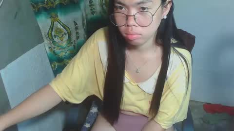 Rhean online show from 03/12/25, 05:38