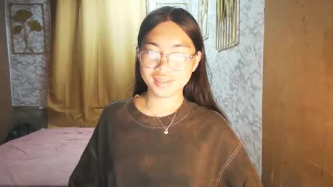 Rhean online show from 09/14/25, 11:26