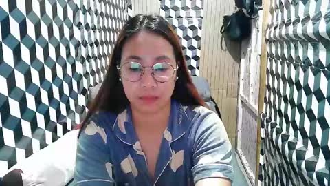 Trixie online show from 04/16/26, 09:10