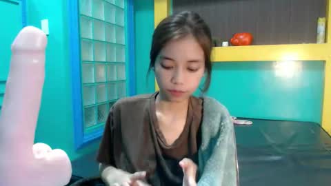 Snapshot of asian_slade chatting on 06/08/26, 05:35 asian_slade online show from 06/08/26, 05:35