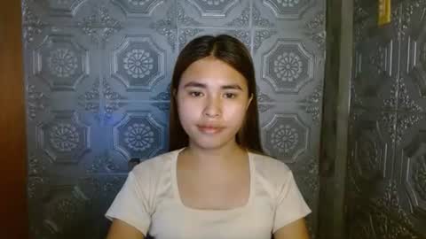 Sofia online show from 11/22/25, 06:34