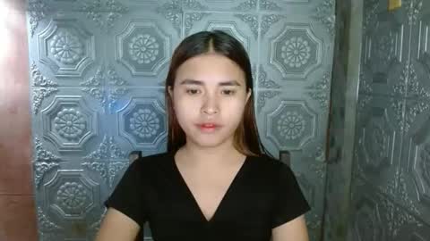 Sofia online show from 11/24/25, 06:02