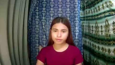 Sofia online show from 11/26/25, 06:36