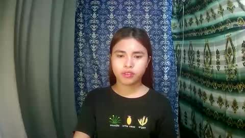 Sofia online show from 11/28/25, 06:38