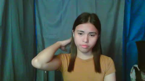 Sofia online show from 03/16/26, 06:17