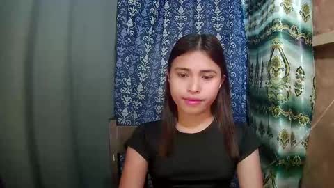 Sofia online show from 03/19/26, 06:17