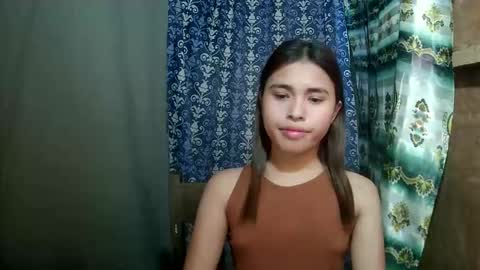 Sofia online show from 04/16/26, 06:36