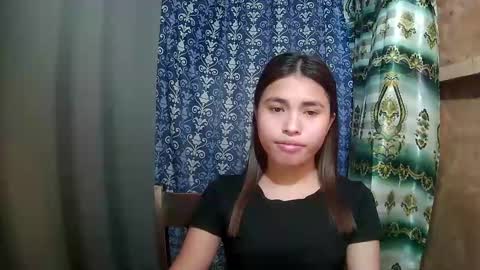 Sofia online show from 04/26/26, 06:11