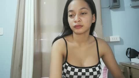 asian_trish online show from 10/21/25, 10:21