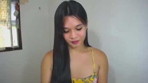 Yan online show from 11/19/25, 02:11
