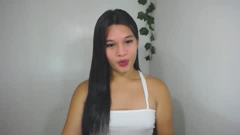 Yan online show from 11/21/25, 07:12