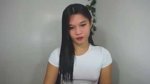 Yan online show from 11/22/25, 05:34
