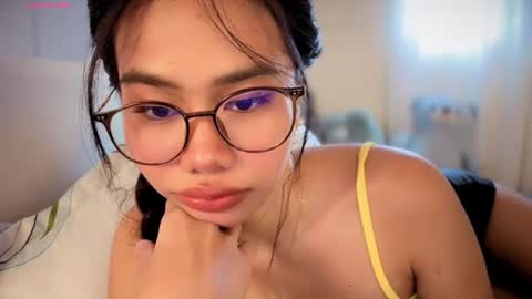 candy online show from 04/04/26, 02:21