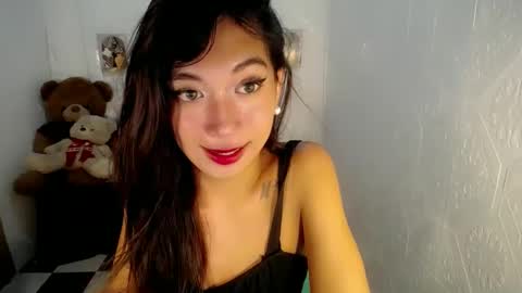 Snapshot of asianbarbie05 chatting on 12/16/24, 12:59 SOFIA online show from 12/16/24, 12:59