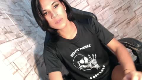 Snapshot of asianblk_barbiedoll chatting on 02/17/25, 12:48 asianblk_barbiedoll online show from 02/17/25, 12:48