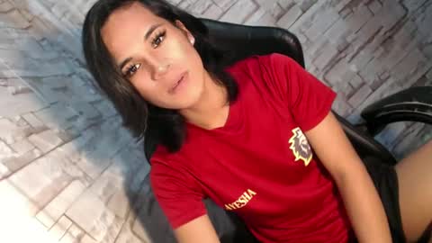 Snapshot of asianblk_barbiedoll chatting on 02/23/25, 12:48 asianblk_barbiedoll online show from 02/23/25, 12:48