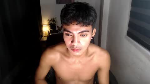 Snapshot of asianboyhunt chatting on 12/09/24, 04:12 Fev online show from 12/09/24, 04:12