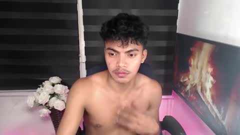 Snapshot of asianboyhunt chatting on 02/06/25, 03:27 Fev online show from 02/06/25, 03:27