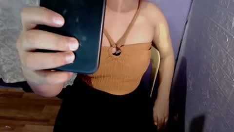 Snapshot of asiancumxmodel chatting on 10/21/25, 04:08 asiancumxmodel online show from 10/21/25, 04:08