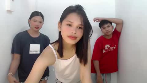 Snapshot of asiancutie0 chatting on 03/06/25, 08:19 online show from 03/06/25, 08:19