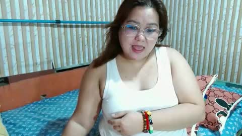 Snapshot of asiancutiechubby chatting on 01/19/26, 01:04 asiancutiechubby online show from 01/19/26, 01:04