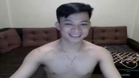 Snapshot of asiandreamboyx chatting on 02/27/25, 12:32 asiandreamboyx online show from 02/27/25, 12:32