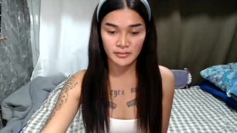 goddes rhian online show from 06/16/26, 07:44
