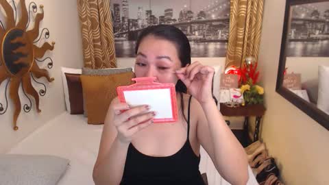 Snapshot of asianhotjasmin chatting on 11/26/25, 06:14 asianhotjasmin online show from 11/26/25, 06:14