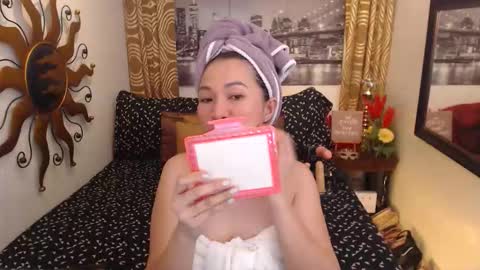 Snapshot of asianhotjasmin chatting on 12/02/25, 01:17 asianhotjasmin online show from 12/02/25, 01:17