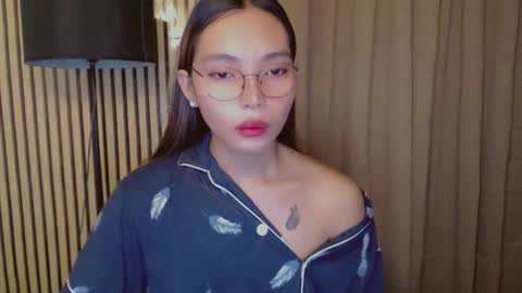 HI IM TAMIRA LOOKING FOR SERIOUS RELATIONSHIP online show from 11/01/25, 02:13