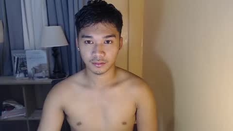 Snapshot of asianhunk_jamesx chatting on 10/28/25, 09:57 asianhunk_jamesx online show from 10/28/25, 09:57