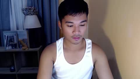 Snapshot of asianhunk_jamesx chatting on 11/07/25, 10:15 asianhunk_jamesx online show from 11/07/25, 10:15