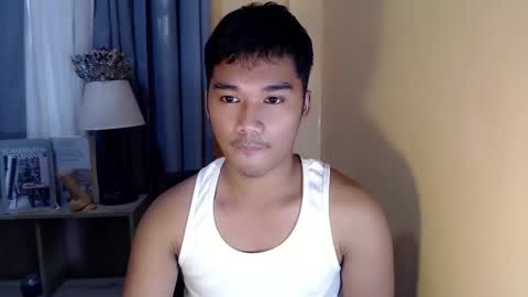 Snapshot of asianhunk_jamesx chatting on 11/07/25, 10:21 asianhunk_jamesx online show from 11/07/25, 10:21