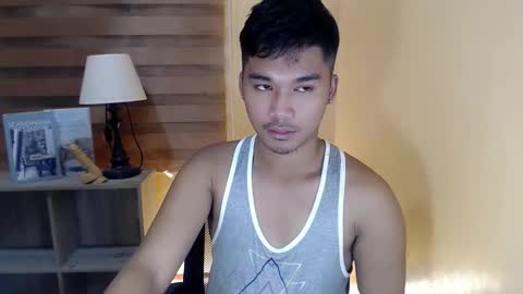 Snapshot of asianhunk_jamesx chatting on 11/21/25, 12:04 asianhunk_jamesx online show from 11/21/25, 12:04