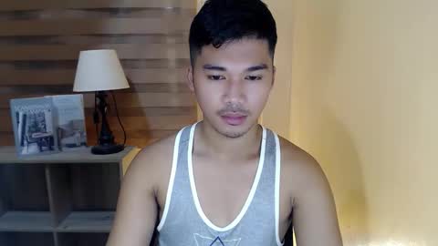 Snapshot of asianhunk_jamesx chatting on 11/22/25, 06:23 asianhunk_jamesx online show from 11/22/25, 06:23