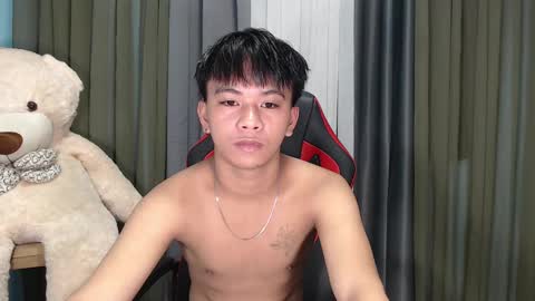 Snapshot of asianhunk_zam chatting on 01/04/25, 09:52 Zam online show from 01/04/25, 09:52