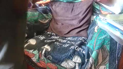 John online show from 11/07/25, 12:49