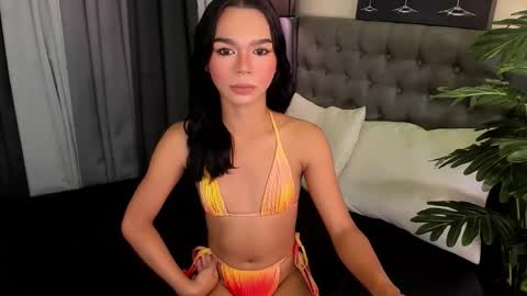 Snapshot of asianpetiteprincess chatting on 11/26/25, 07:15 asianpetiteprincess online show from 11/26/25, 07:15