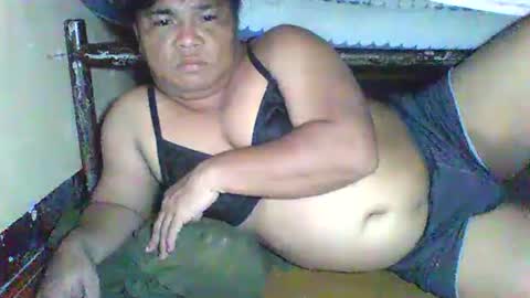 Snapshot of asianqueenforsex chatting on 12/15/24, 01:11 asianqueenforsex online show from 12/15/24, 01:11