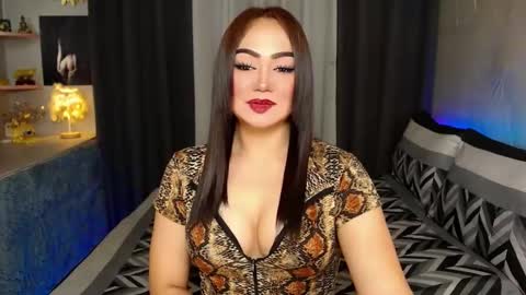 Ms. MONICA online show from 01/11/25, 02:25