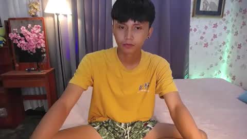 Snapshot of asiansmokeyxx chatting on 01/25/25, 02:58 prince online show from 01/25/25, 02:58