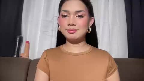 Lily online show from 06/08/26, 01:28