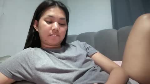 Lily online show from 06/09/26, 01:56