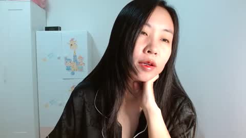 Snapshot of asiantabbyx chatting on 01/06/25, 03:51 Tabby online show from 01/06/25, 03:51
