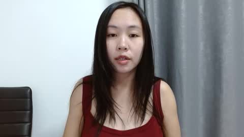 Snapshot of asiantabbyx chatting on 02/17/25, 05:04 Tabby online show from 02/17/25, 05:04