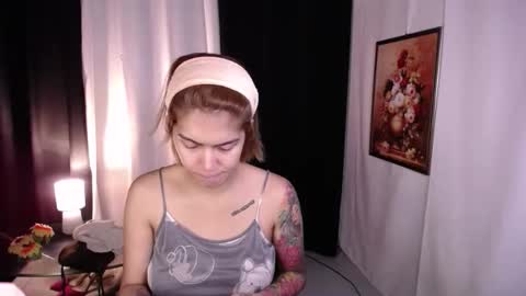 katie online show from 09/19/25, 01:29