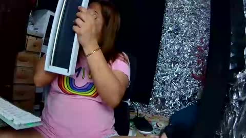 Snapshot of asiantsugar4u chatting on 11/03/25, 12:06 Trish online show from 11/03/25, 12:06