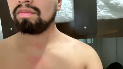 A S I L I O S   H A L L online show from 10/10/25, 12:20