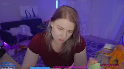 Asiri   pronounced Ah-siri Please no nicknames   3 online show from 02/07/25, 05:31